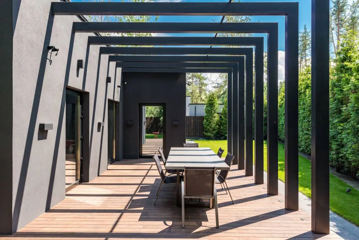 patio cover in Ontario, CA